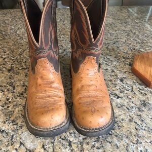 Justin Women’s Western Boots Size 9B – Ostrich Print Leather